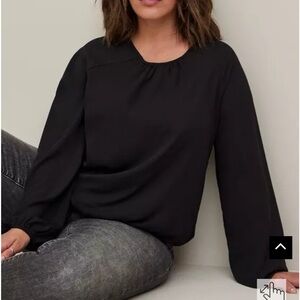 Torrid Georgette Bubble Hem Blouse black nwt size 4X